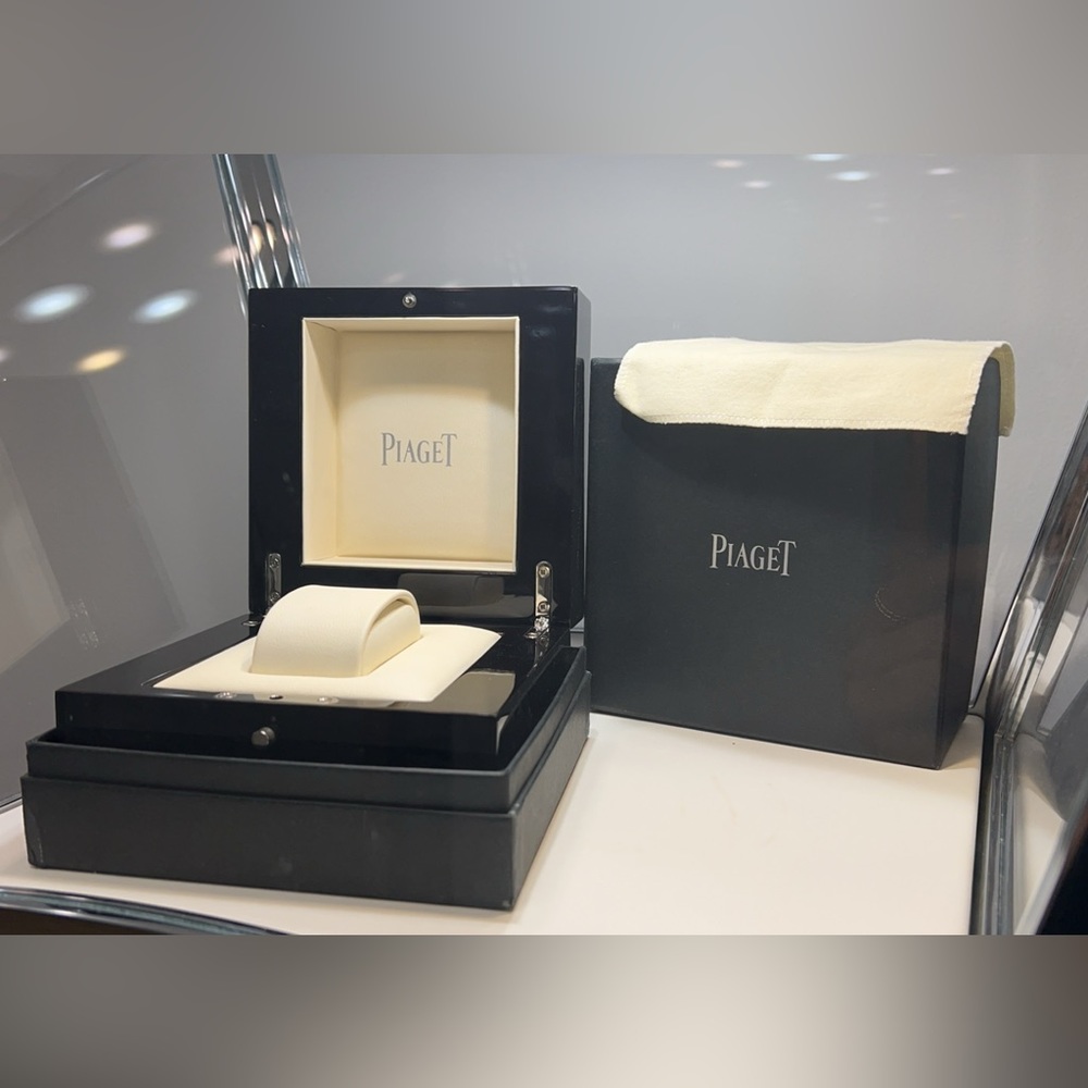 ORIGINAL PIAGET WATCH BOX